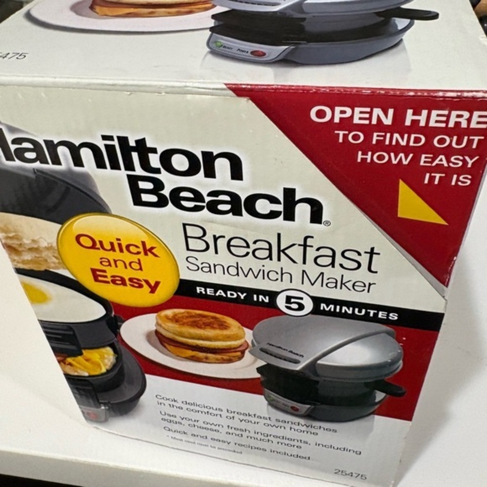 Hamilton Beach Breakfast Sandwich Maker 25475 New in Box Quick‎ & Easy 5 Min